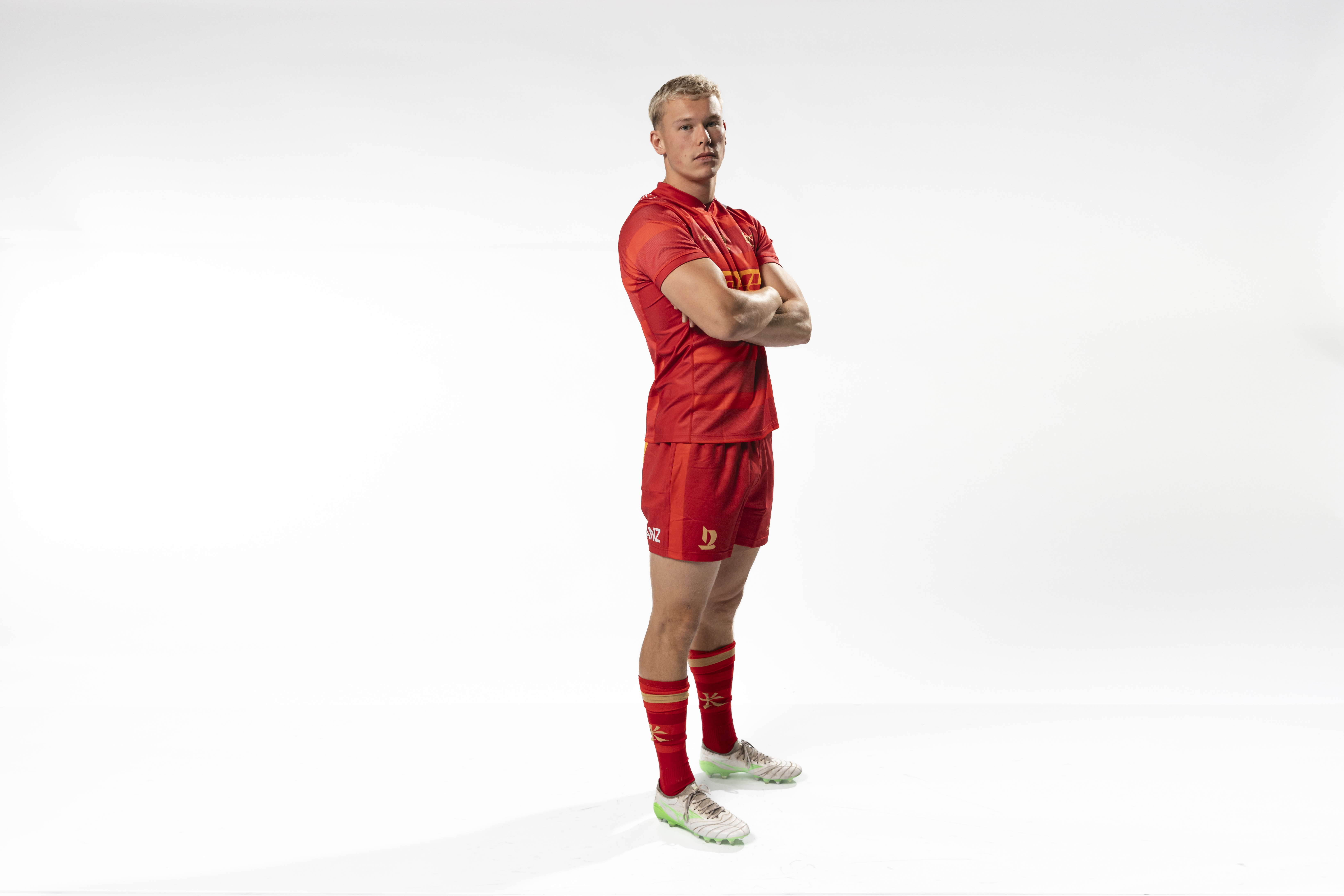 CONTRACT CONCLUDED: GREGOR SMITH